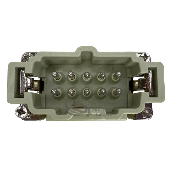 MIOLO MACHO 10 POLOS + TERRA 16A 500V